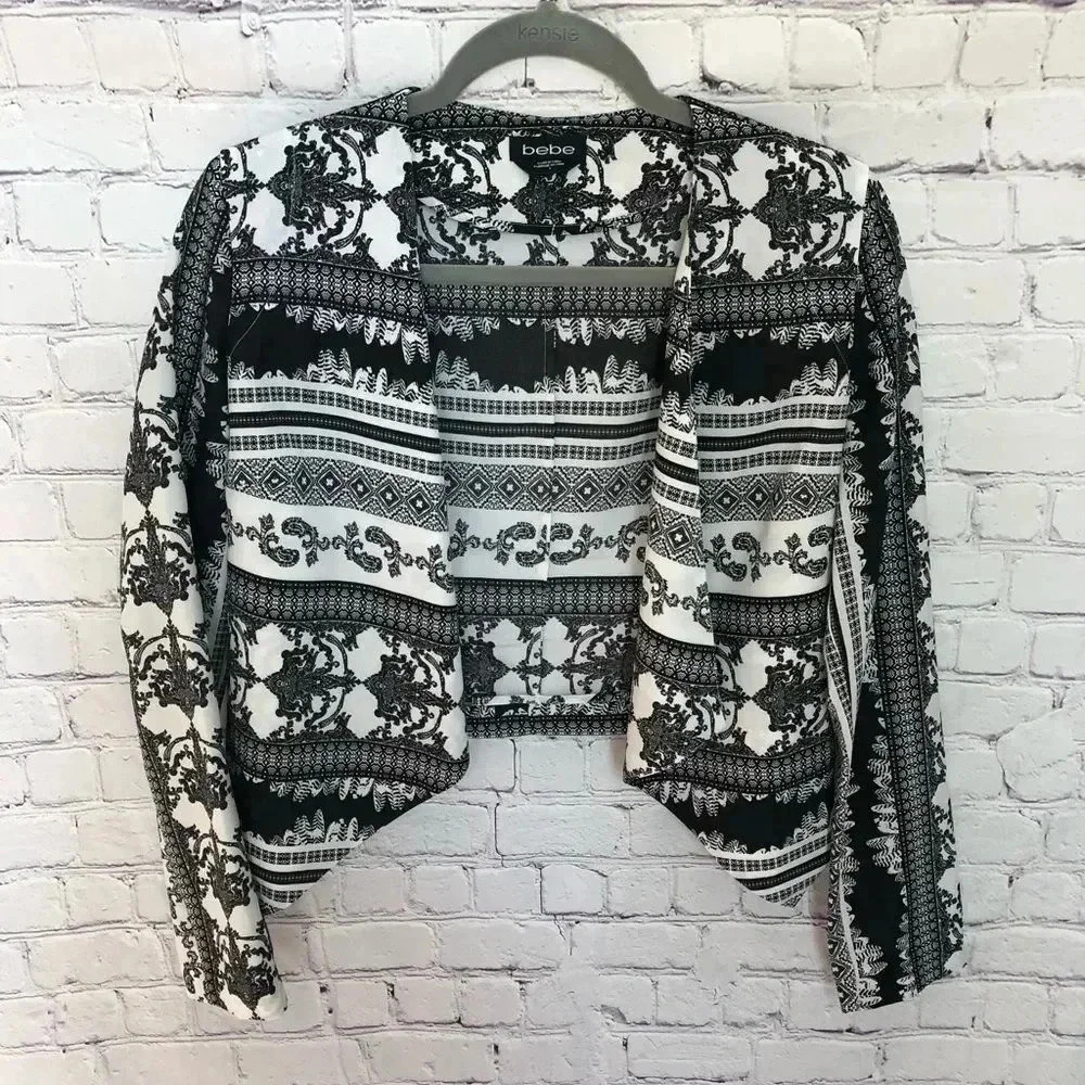 Bebe Black and White Printed Open Cropped Jacket